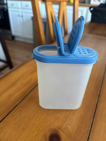 Photo of free Tupperware Small Container (Thornton) #1
