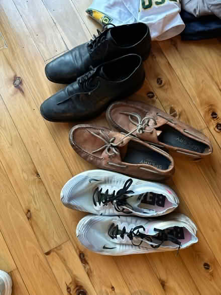 Photo of free Men’s shoes (U street) #2