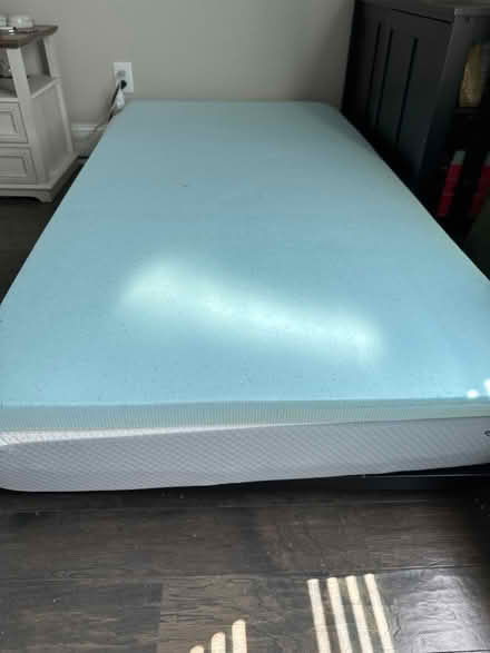 Photo of free Trundle with rolling frame (West Cary, Ridgefield Farms) #2