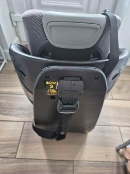 Photo of free Car seat (B42 1SY) #3