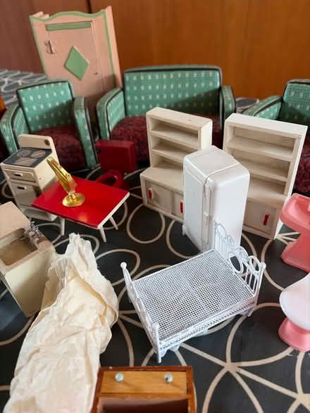 Photo of free Huge selection of vintage doll house furniture (Mitcham's Corner CB4) #4