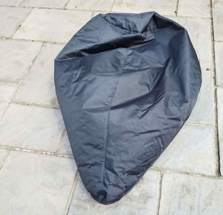 Photo of free Giant Beanbag (Heelands MK13) #1