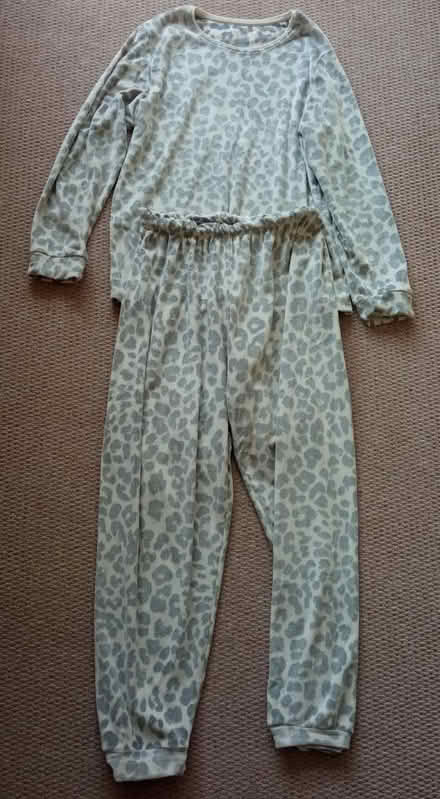 Photo of free Ladies cosy pyjamas/lounge wear (east twickenham) #1