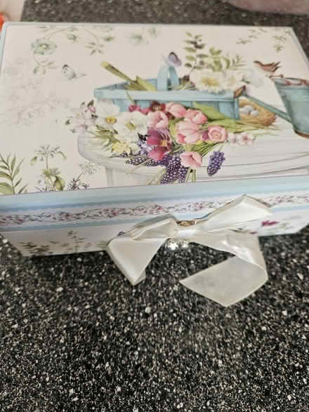 Photo of free Jewelery box, necklaces and earrings (Littlemore OX4) #2