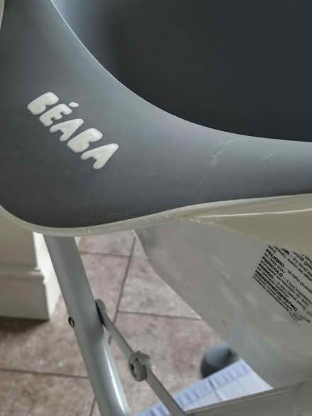 Photo of free Béaba Camele'o baby bath and stand (Ware SG12) #4