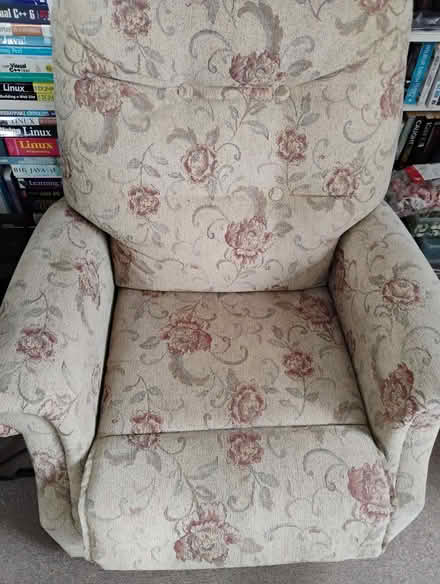Photo of free Comfortable Electric reclining chair (Barry CF62) #1