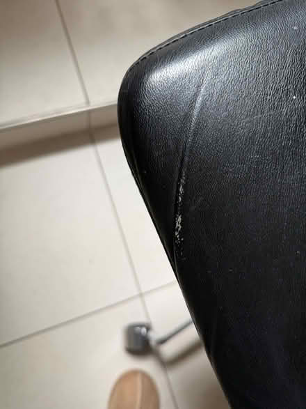 Photo of free Leather Office Chair (Bracknell RG12) #4