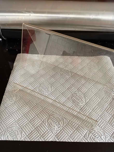 Photo of free Clear plastic book stand (New Malden KT3) #1