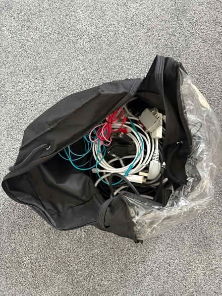 Photo of free Bag of cables; USB camera, iPod cables, hdmi/mini Display (Douglas IM2) #2