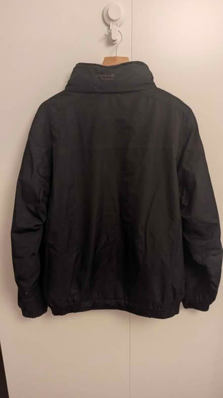 Photo of free Black jacket (CR0) #2