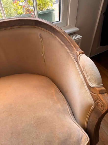 Photo of free Upholstery project – vintage rococo-style sofa (Great Missenden HP16) #3