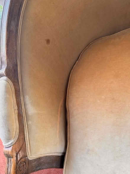 Photo of free Upholstery project – vintage rococo-style sofa (Great Missenden HP16) #4