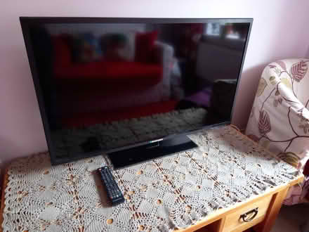 Photo of free TV (Irlam M44) #1