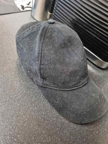 Photo of free cap (SE20) #3