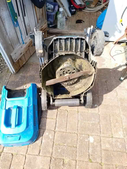 Photo of free Mains electric lawnmower (Greatham TS25) #2