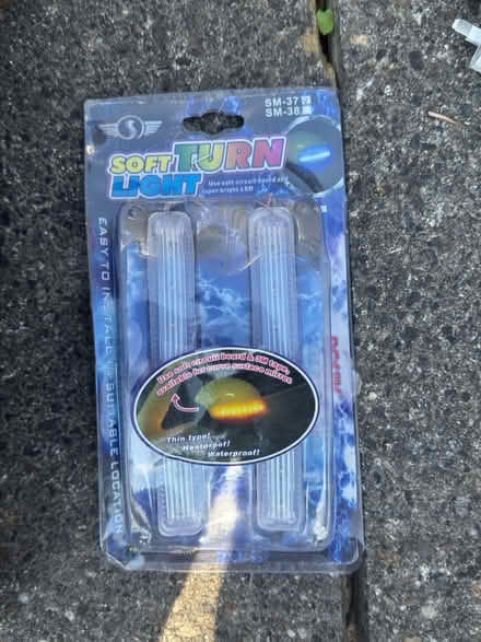 Photo of free Car turn signals (ME5) #1
