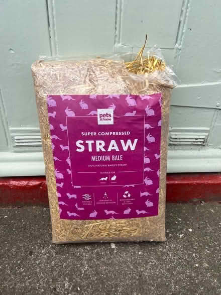 Photo of free Straw pet bedding (Wolsingham DL13) #1