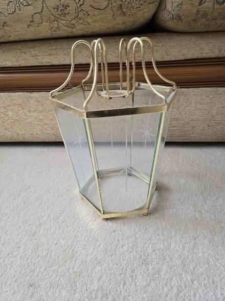 Photo of free Glass light shade (CT18) #1