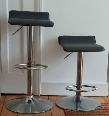 Photo of free Pair of breakfast bar stools (east twickenham) #1