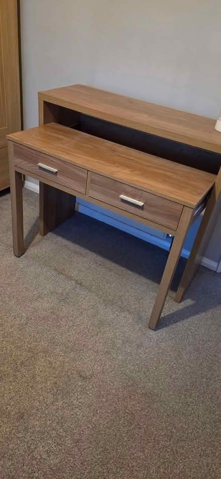 Photo of free desk/Dressing Table (SS14 basildon) #2