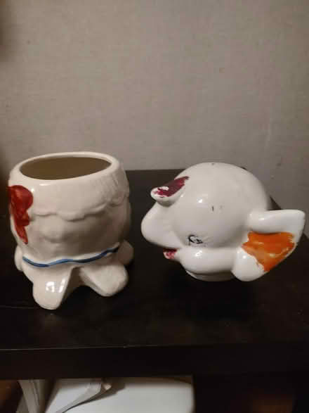 Photo of free Vintage Ceramic Jars (Highland) #1
