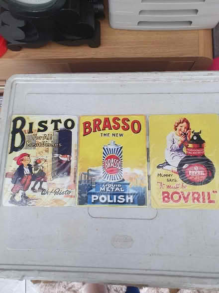 Photo of free 3x new metal vintage wall plaques (Elstow MK42) #1