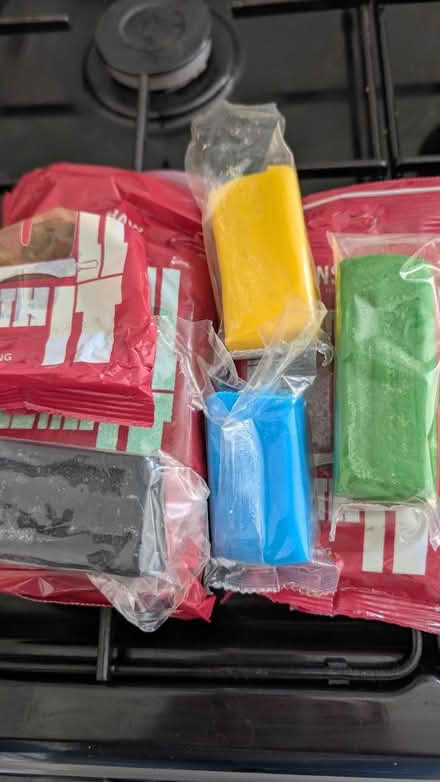 Photo of free Renshaw icing (Shrewsbury, SY3) #3