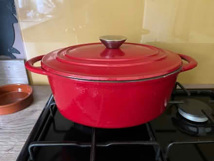 Photo of free Enamel Casserole dish red (CH43) #1