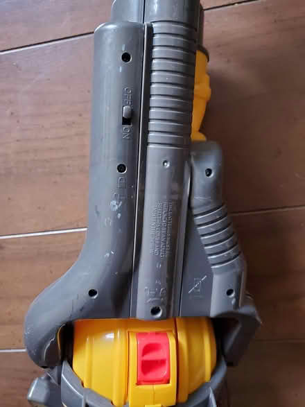 Photo of free Toy hoover (Sutton near town centre) #3