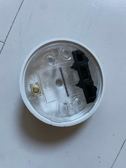 Photo of free Light fixing (SE17) #2