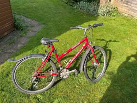 Photo of free Raleigh Mantis Mountain Bike (Chesterton OX26) #1