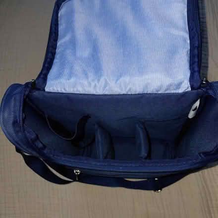 Photo of free Navy blue lunch/picnic bag (Union City) #3