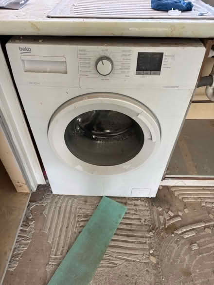 Photo of free Beko pro washing machine (Cheshunt EN7) #3