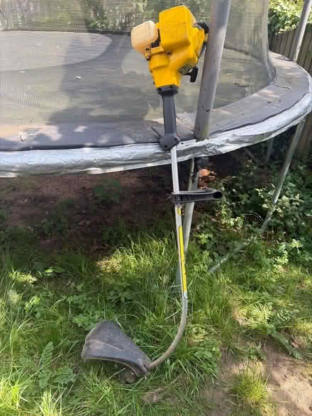 Photo of free NOT WORKING Cordless strimmer (Tilehurst RG30) #1