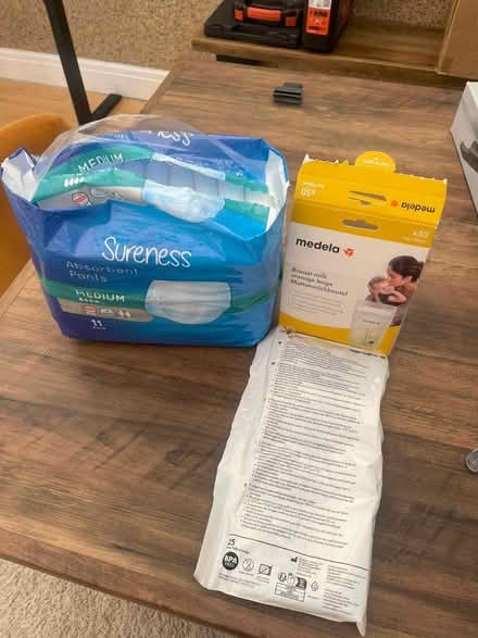 Photo of free Milk storage bags & pads (L26) #1