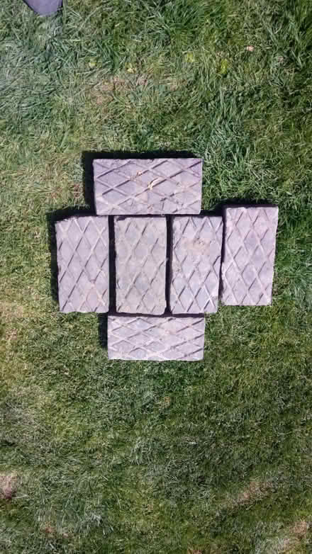 Photo of free Antique/Victorian blocks (Horsham, near Bennetts Field) #1