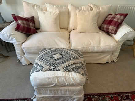 Photo of free Sofas (Stratford-upon-Avon CV37) #1