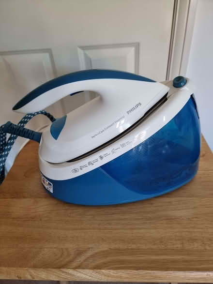 Photo of free Philips GC6830 steam iron - spares repair (Queen's Park BN2) #3