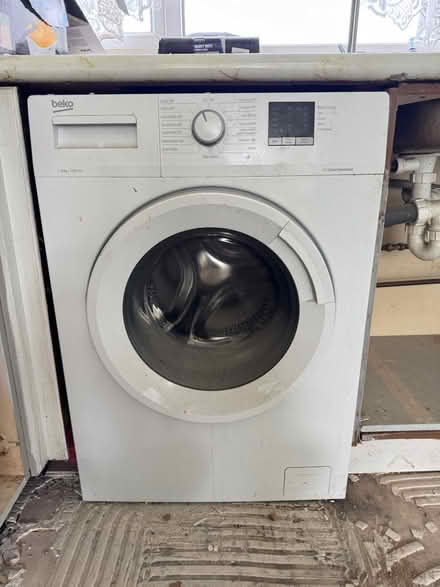 Photo of free Beko pro washing machine (Cheshunt EN7) #2