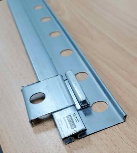 Photo of Ikea Metod Suspension Rails (Hastings, TN35) #1