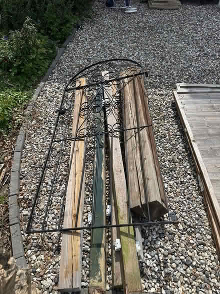 Photo of free Fence panels / posts and metal gate (Chelmsford CM2 9) #1