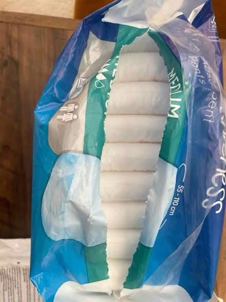 Photo of free Milk storage bags & pads (L26) #2