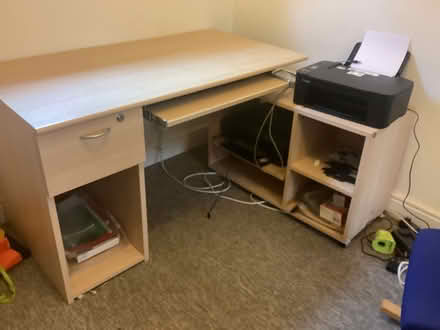 Photo of free Desk (Bathampton) #1