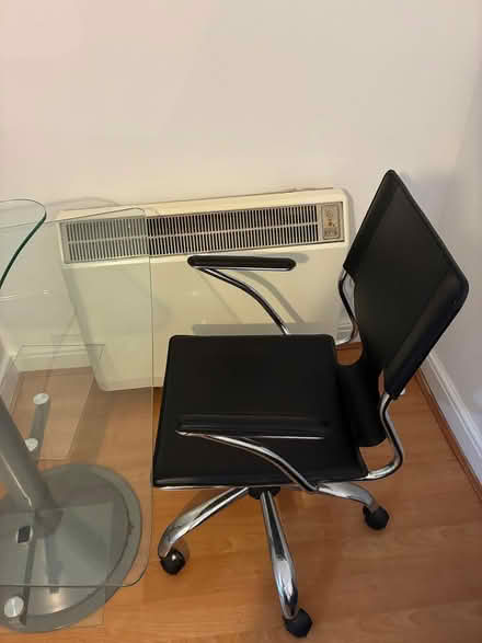 Photo of free Office Glass Table and Chair (E162SP) #3