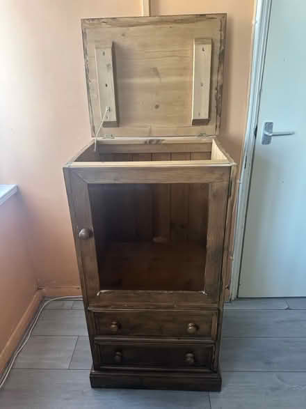 Photo of free Wooden cabinets (ME15) #3
