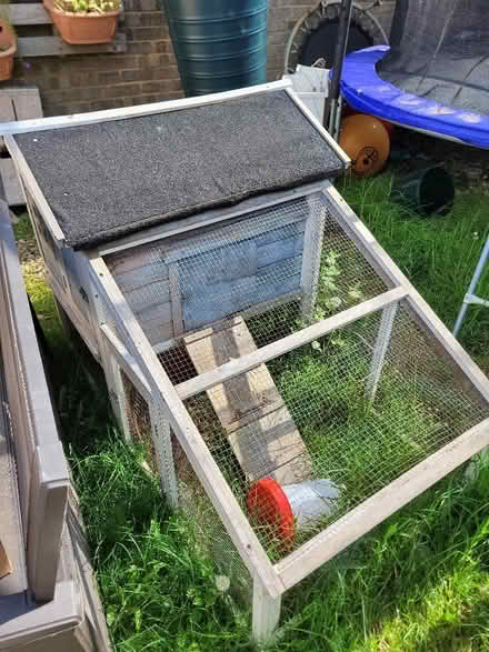 Photo of free Chicken coop (Linslade LU7) #1