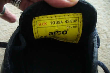 Photo of free Totectors size 9 worn (Far Bletchley MK3) #3