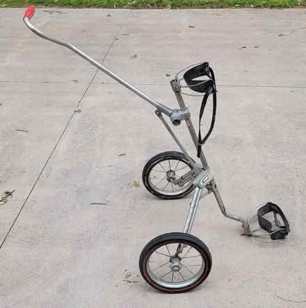 Photo of free golf pull cart (Brighton /Howell, MI) #3