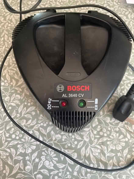 Photo of free Cordless lawn mower (needs battery) (Sunninghill SL5) #2