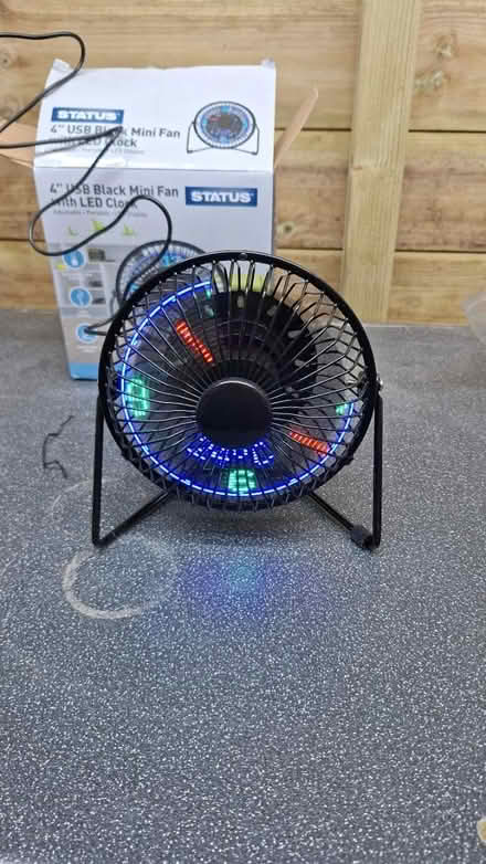 Photo of free USB fan with clock (NR1 4LD) #3
